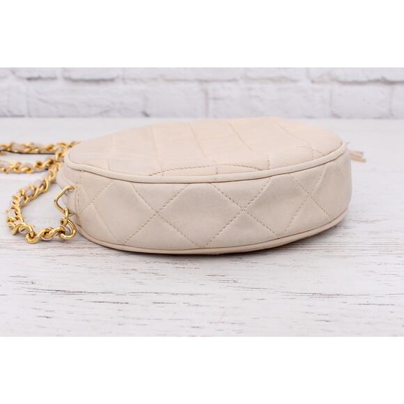 Chanel Round White Lambskin Leather Shoulder Bag Handbag Purse Gold A4934 - Picture 8 of 11